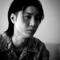 Niragi Suguru