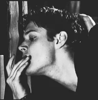 007- Dean Winchester