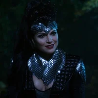 01 - Evil Queen