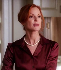 DH- Bree Van de Kamp