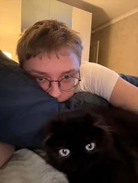 Денис Коломиец