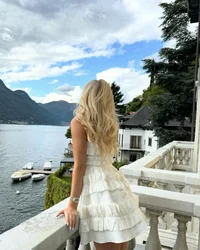 Old Money Girlfriend