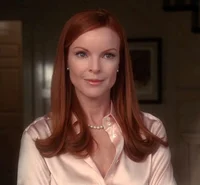 DH- Bree Van de Kamp
