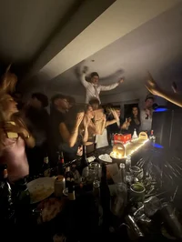 Friendgroup Party