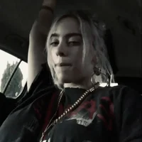 BILLIE EILLISH