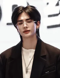 Hwang Hyunjin 