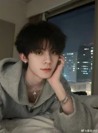 Zuo Hang 