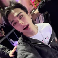 hwang hyunjin