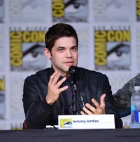Jeremy Jordan 