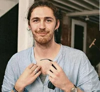 Andrew Hozier-Byrne 