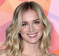 Elizabeth Lail
