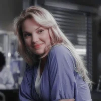 32 IZZIE STEVENS