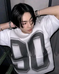 yang jungwon 