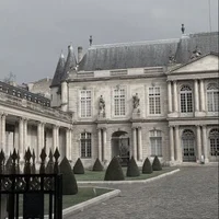 Rich Boarding School