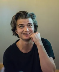 Joe Keery