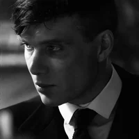 04 - Thomas Shelby