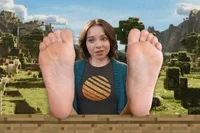 Feet Natalie