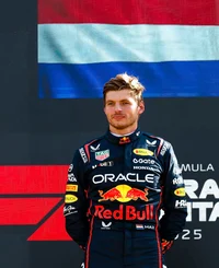 001- Max Verstappen 
