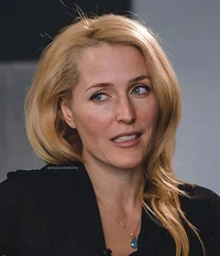 Gillian Anderson 