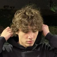 Noah Rivers straight