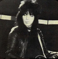 Mick Mars