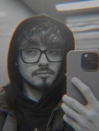 Эдисон Перец