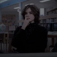 1-Allison reynolds