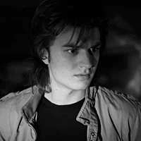 12 STEVE HARRINGTON