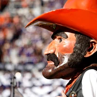 Pistol Pete mascot