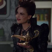 01 - Evil Queen