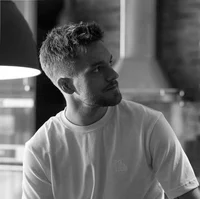 Антон Ковалев 