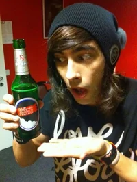 Vic fuentes