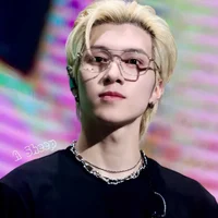Huang Hendery