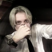 Денис Коломиец