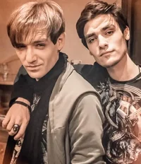 Олег и Саша шепсы