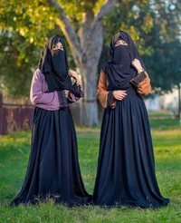 2 hijabi sisters