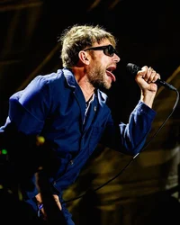 Damon Albarn - Old