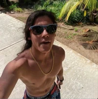 Miguel Mora 