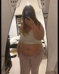 Chubby girlfriend 