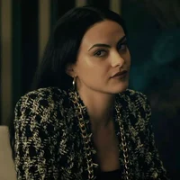 Veronica Lodge 