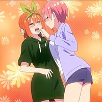 Ichika y Yotsuba