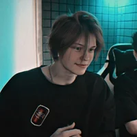 Ваня Дипинс