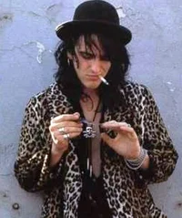 Izzy Stradlin 