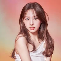 nayeon 