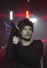 Louis Tomlinson 