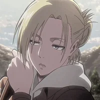 Annie Leonhart 