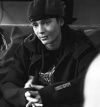 Том-поступление