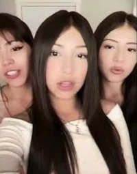 Esli and her sisters