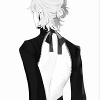Nyx - femboy butler