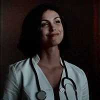 Leslie Thompkins